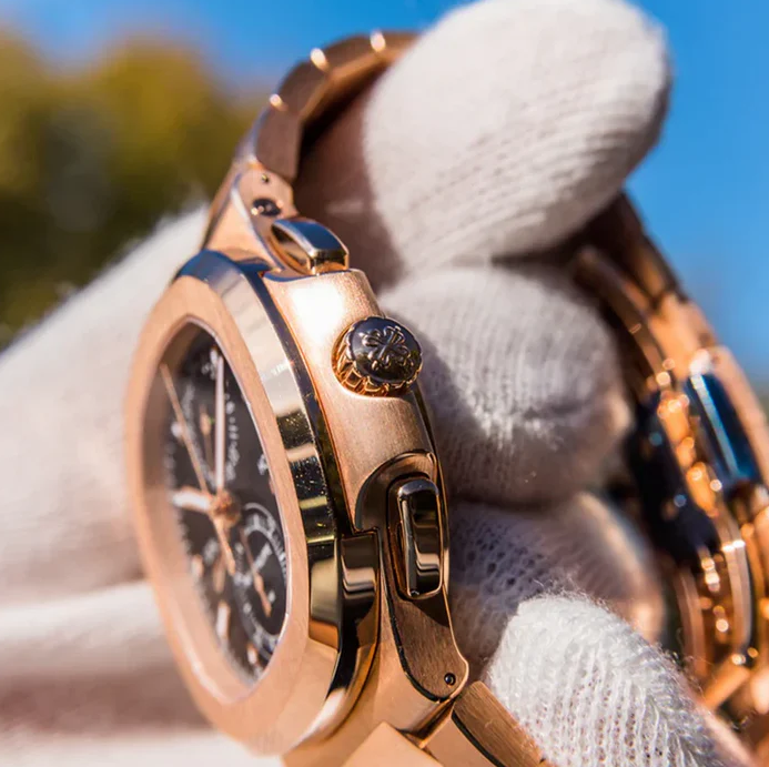 Luxury Watches - Porthole Chrono Rose