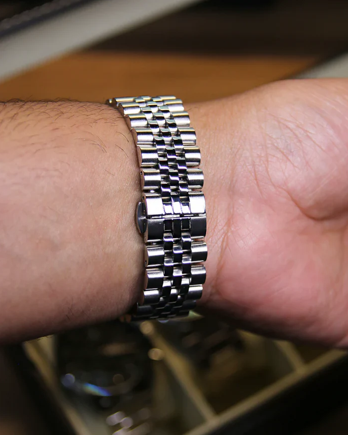 Luxury Watches - Fluted Bezel Silver Elite